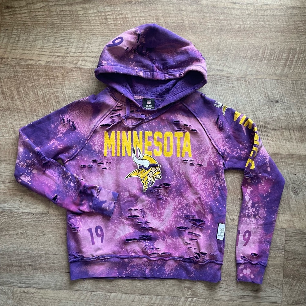 Purple Hoodie with Minnesota Vikings Logo and Distressing